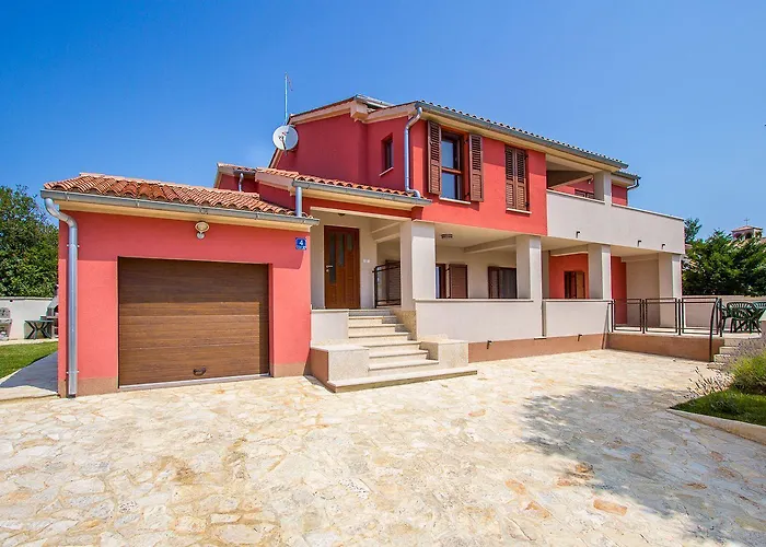 Dom wakacyjny Schoene Nur 500 Meter Bis Zum Mit Kueche, Bad, Klima, Wlan, Terrasse, Grill *